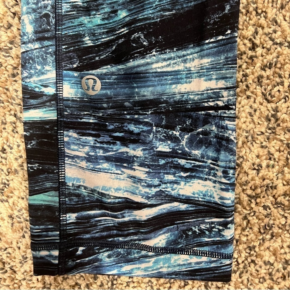 lululemon athletica Blue Marble Ankle Leggings